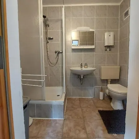 Πανσιόν Sternschnuppe, Treseburg Harz, Unmittelbar Am Wasser *