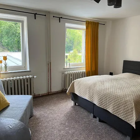 Sternschnuppe, Treseburg Harz, Unmittelbar Am Wasser