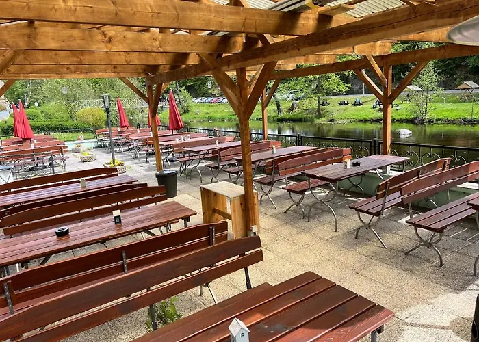 Sternschnuppe, Treseburg Harz, Unmittelbar Am Wasser * Thale