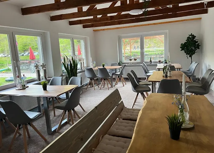 Sternschnuppe, Treseburg Harz, Unmittelbar Am Wasser * Thale