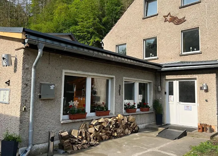 Pensionat Sternschnuppe, Treseburg Harz, Unmittelbar Am Wasser