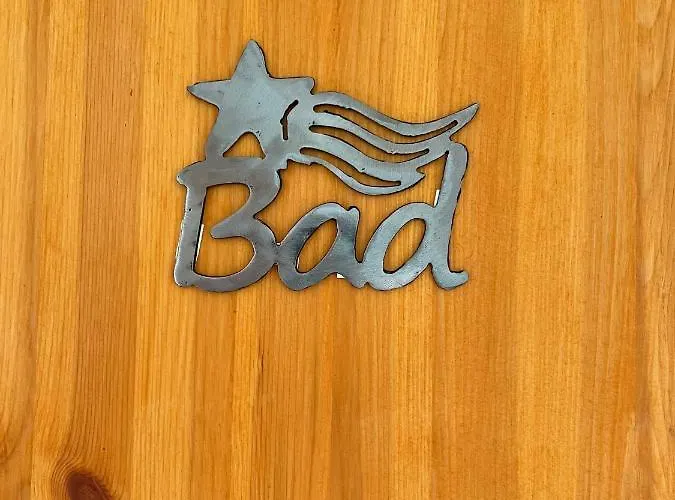 Sternschnuppe, Treseburg Harz, Unmittelbar Am Wasser * Thale