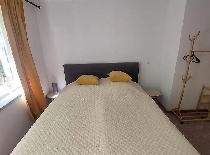 Pensionat Sternschnuppe, Treseburg Harz, Unmittelbar Am Wasser